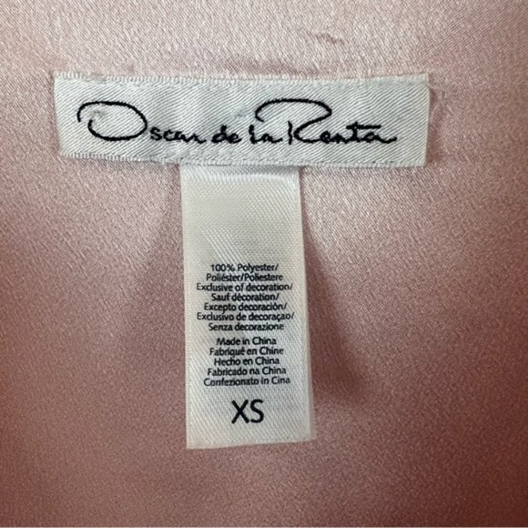 Oscar de la Renta for Neiman Marcus Quilted Pink Robe trench coat - Picture 8 of 15